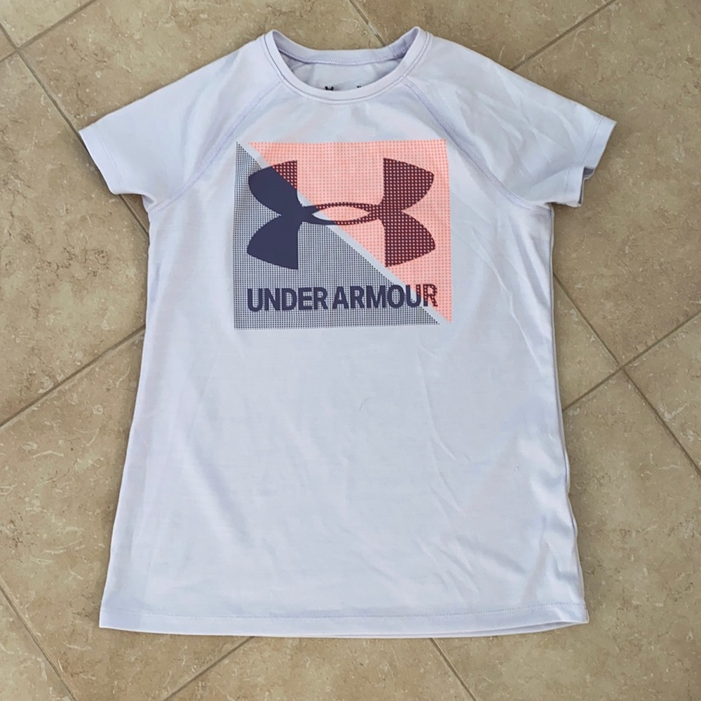 Under Armour short- sleeved active tee
